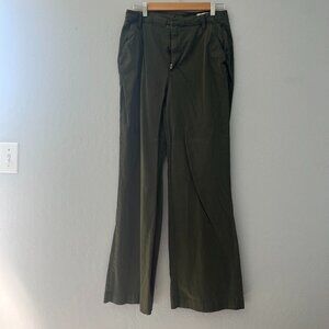 Gap Easy Wide Leg Khakis Size 10